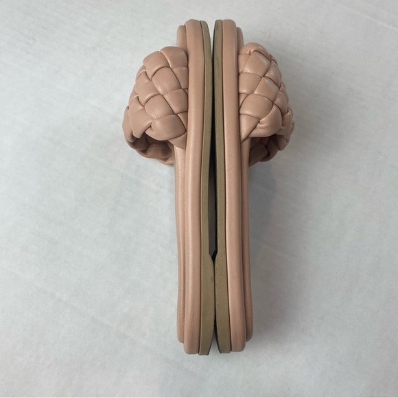 Seychelles Tan Woven Sandals - Picture 6 of 10